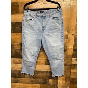 GAP Soft Vintage Slim Light Wash Distressed Hem Crop‎ Jeans Womens 18 34R
